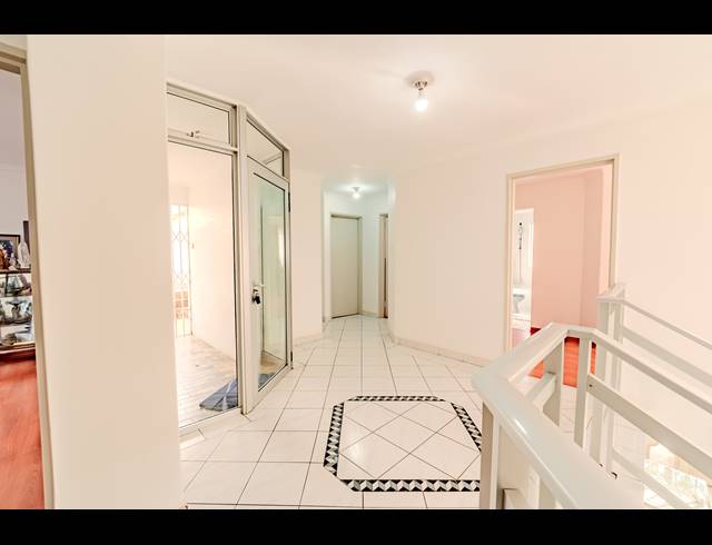 4 BEDROOM HOUSE FOR SALE IN GREENWOOD PARK
